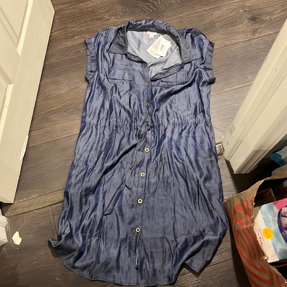 Nwt denim chambray lula roe Stacie